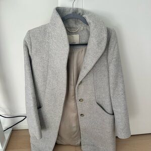 Aritzia Wilfred Cocoon Coat size S